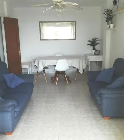 Sea Front Apartament *